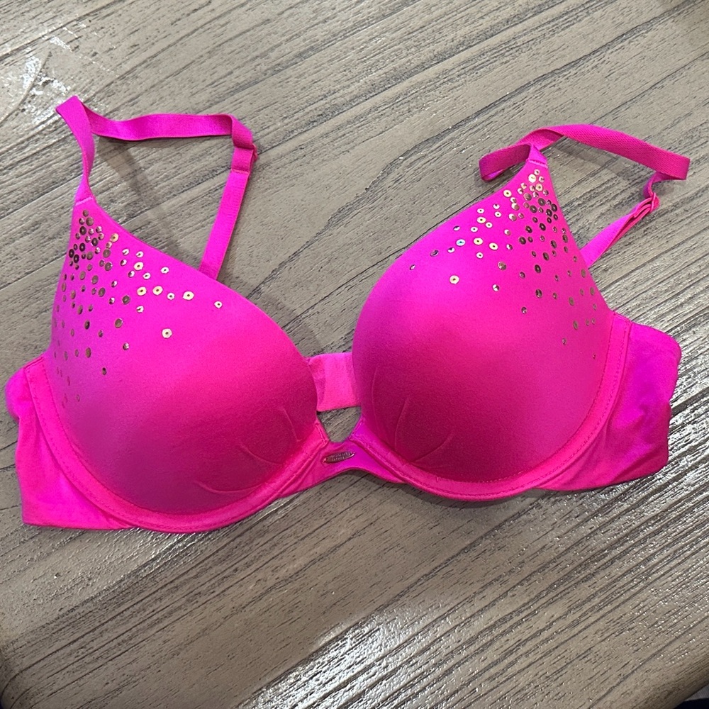 Victoria's Secret Plunge Bra